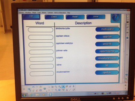 Älytaulupähkinä opeopiskelijoiden ekaan ohjaukseen.