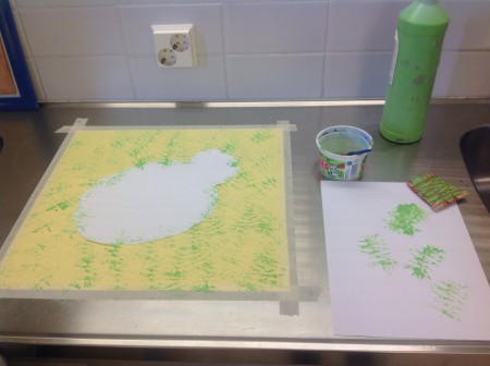 Lankaleimasin + itsetehty sabloni = eristyspainantaa