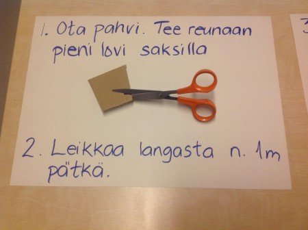 Selkeä ja konkreettinen työohje kuvataiteen tunnilta. 