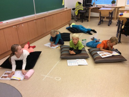 Laskeminen ja lukeminen onnistuu silloin, kun oin mukava olo ja hyvä keskittyä.